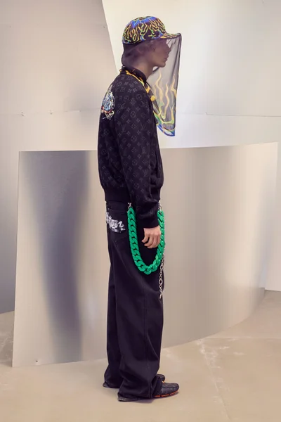 Look 23